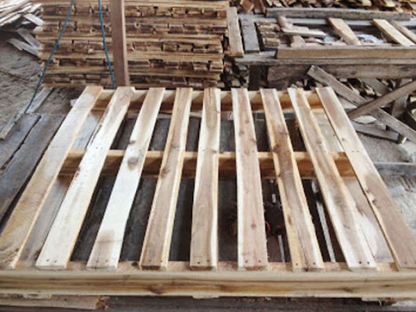 Kích thước phổ biến của pallet gỗ