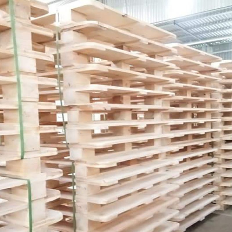 Pallet kê hàng trong kho Pallet kê hàng trong kho