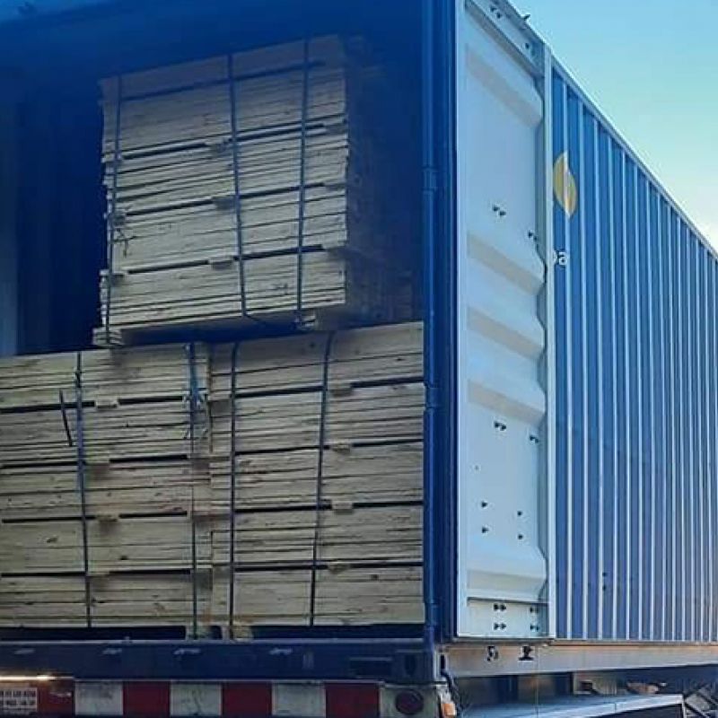 Pallet kê hàng trong kho Pallet kê hàng trong kho