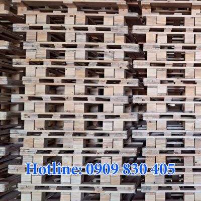 Pallet gỗ thông 14
