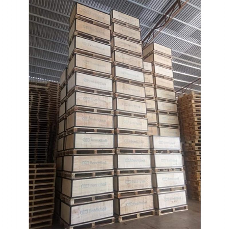 Pallet kê hàng trong kho Pallet kê hàng trong kho