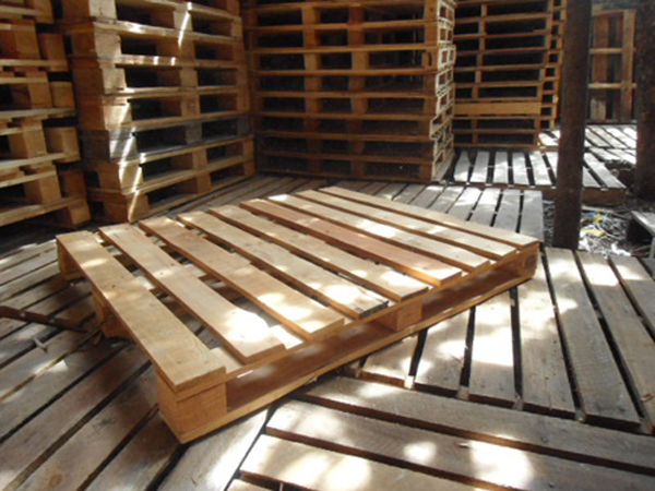 Tại Sao Phải Sử Dụng Pallet Gỗ Trong Vận Chuyển Hàng Hóa?